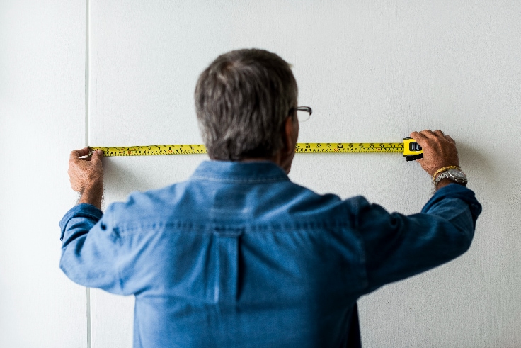 measuring the wall