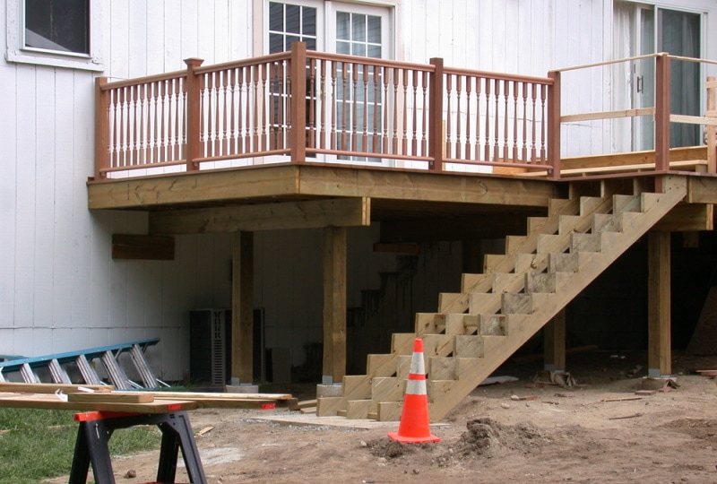 How to Attach Stair Stringers to a Deck 6 Useful Tips House Grail