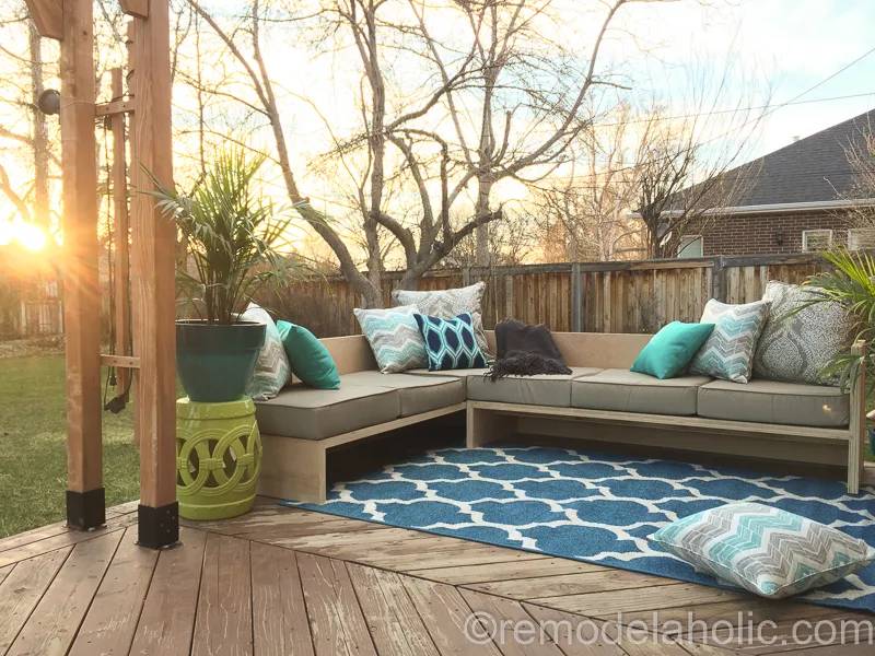 DIY outdoor sectional sofa woodworking