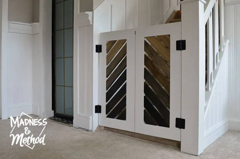 DIY saloon style baby gate