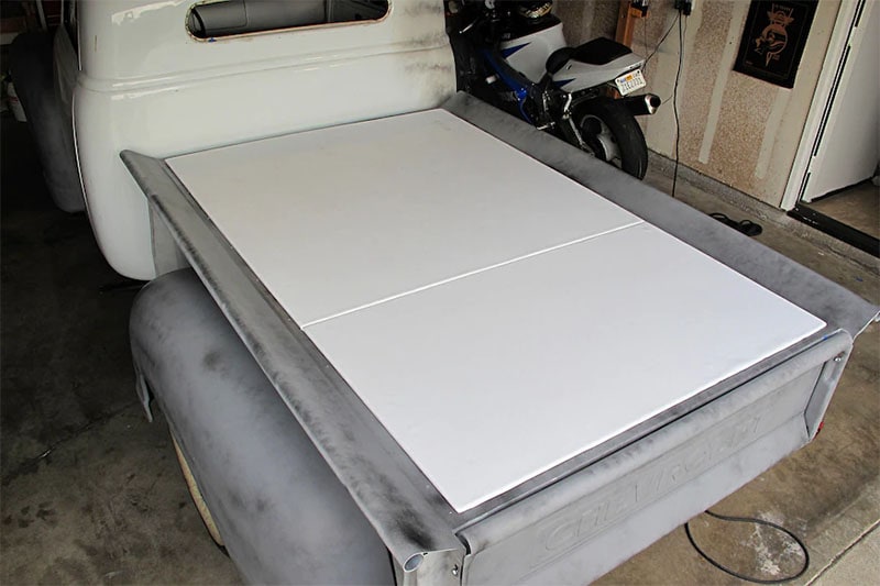 Do-It-Yourself Tonneau DIY Truck Cover by MotorTrend