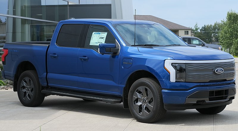 Tesla Cybertruck Vs. Ford F-150 Lightning: Prices And Specs Compared ...