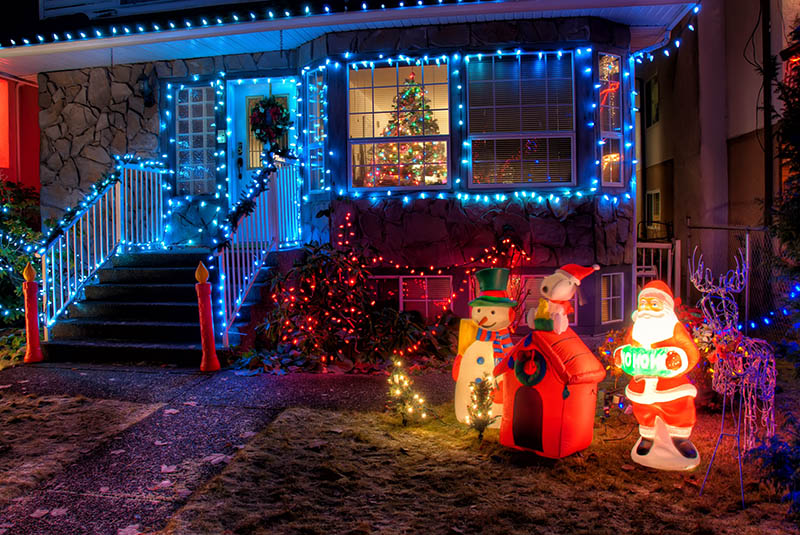 Christmast Lights In A House James Wheeler Unsplash 