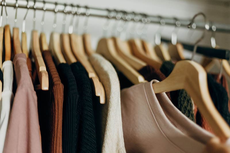 8 Best Hangers for Sweaters in 2024: Reviews & Top Picks | House Grail