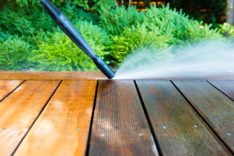 can-you-power-wash-a-trex-deck-tips-facts-faq-house-grail