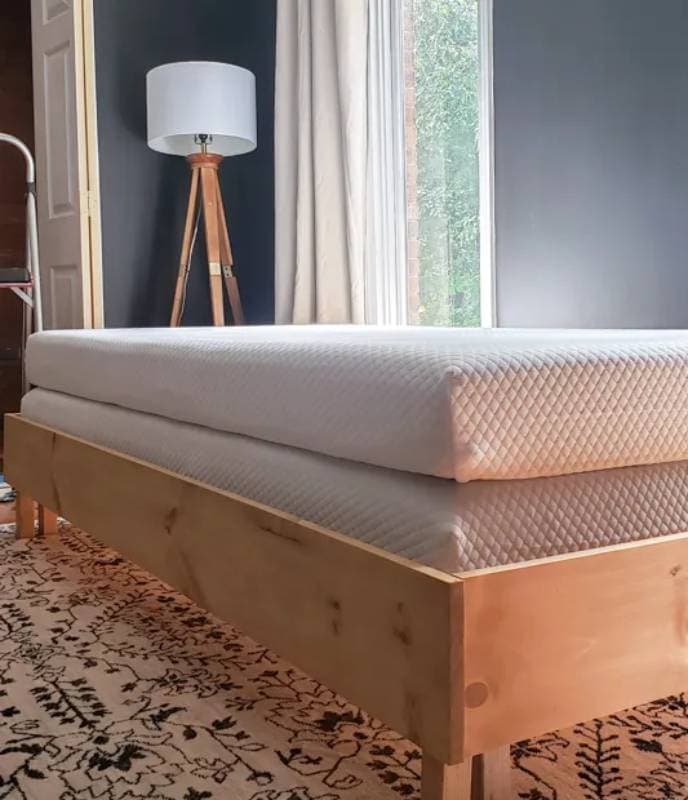 DIY daybed expandable twin to king guest bed