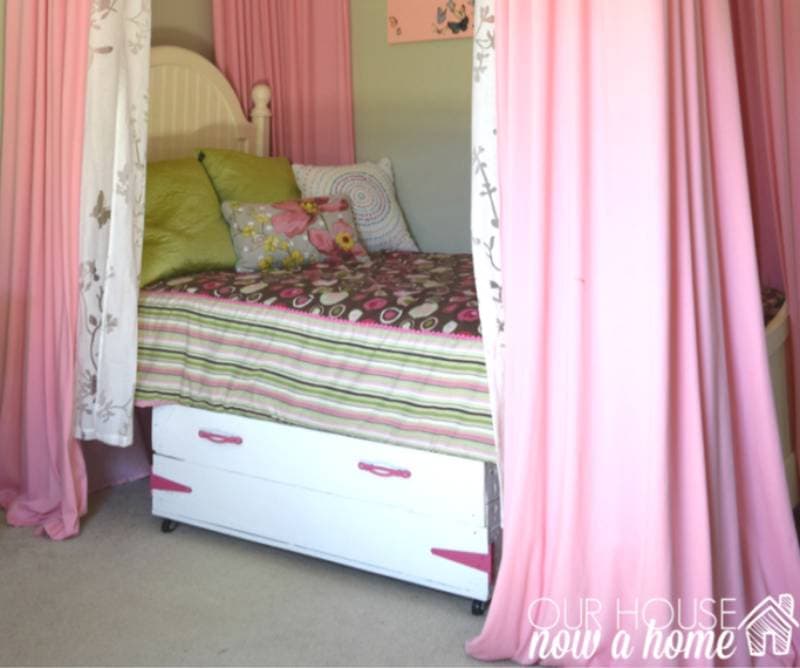 11 DIY Under Bed Storage Ideas You Can Construct Today (With Pictures ...