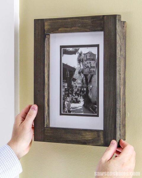 Easy DIY Picture Frame