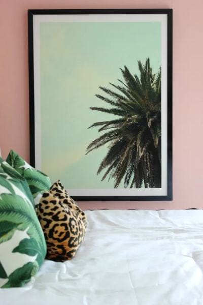 HOW TO MAKE A HUGE FRAME FOR CHEAP