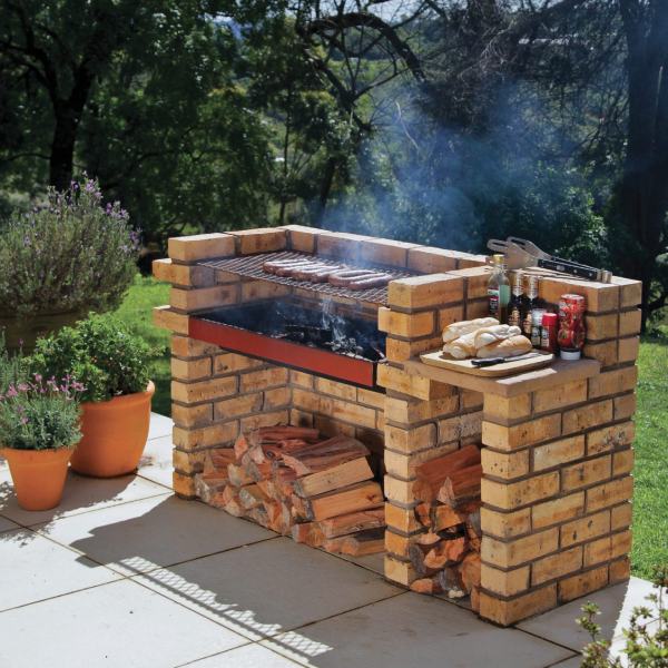 16 DIY BBQ Grill Plans You Can Make Today (With Pictures) | House Grail