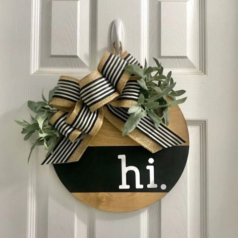 7 Creative DIY Door Hanger Ideas (With Plans) | House Grail