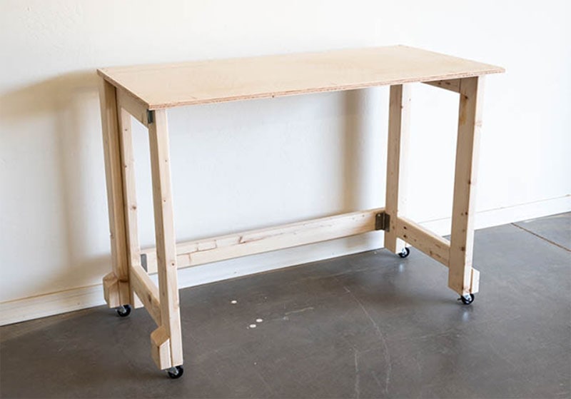 Folding Workbench by Addicted 2 DIY