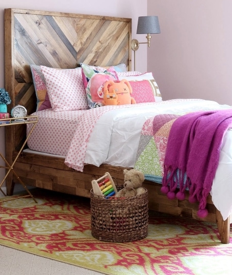 diy chevron reclaimed wood bed