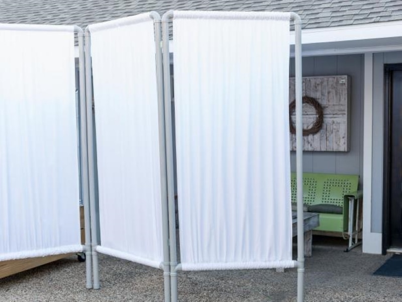 diy outdoor privacy screen from pvc pipe