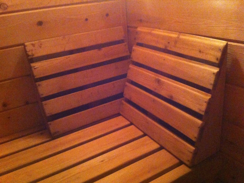 diy sauna back rest