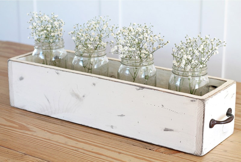 diy wood box centerpiece
