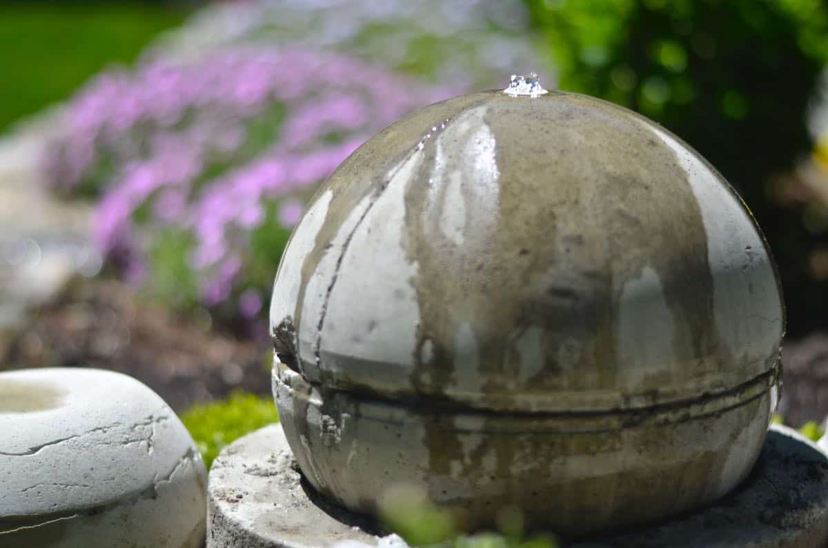 DIY Garden Fountain by at charlottes house