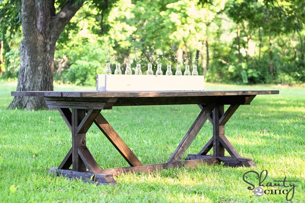 Fancy X Farmhouse Coffee Table by Ana white