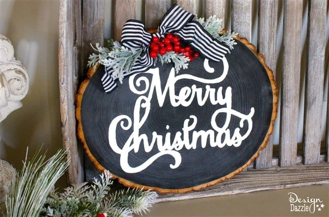 Wood Slice Christmas Signs with Free Template by design dazzle