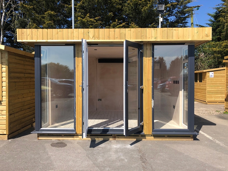 Summer house model in the UK to be used as home office or as extra space in the garden